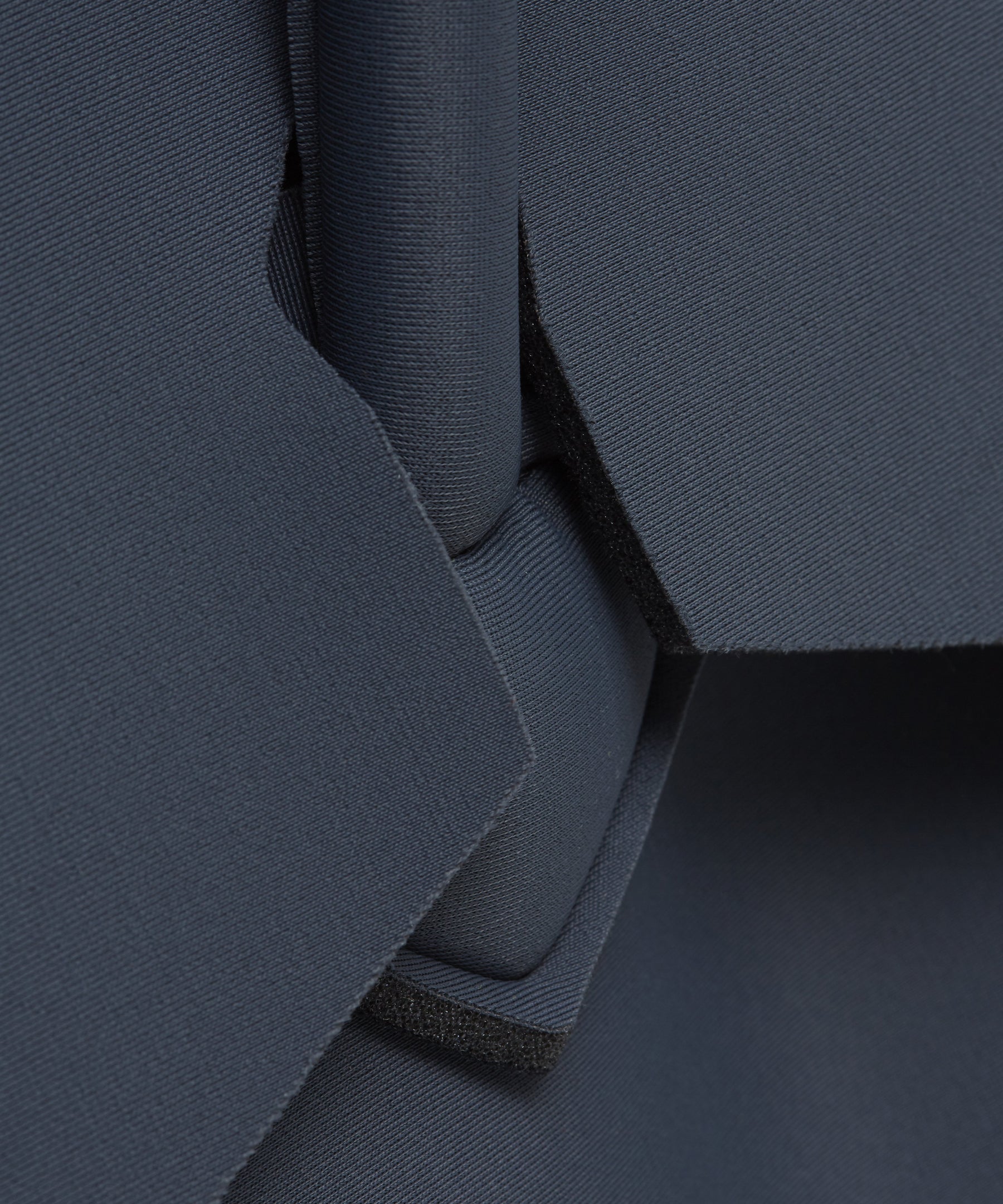 Miss Lycra － Titanium by Save My Bag