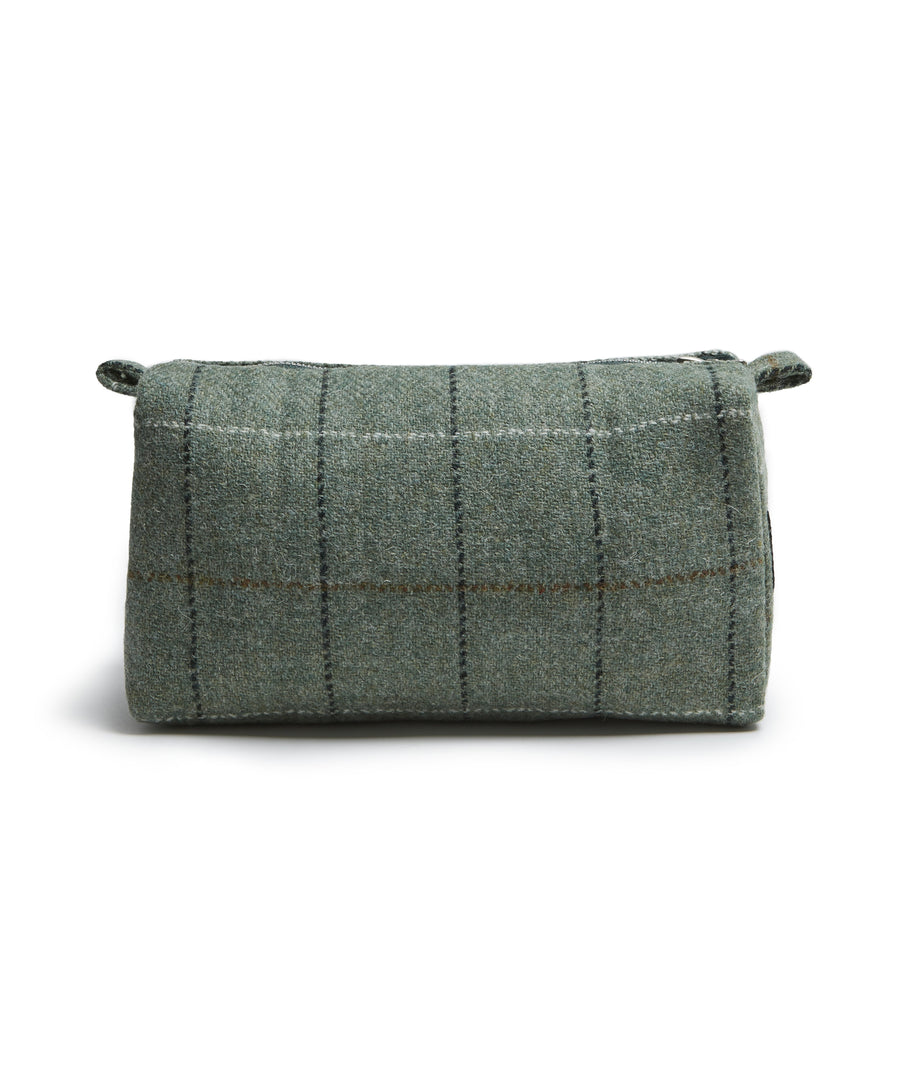 Small Harris Tweed Wash Bag (Country) by D.R.Harris